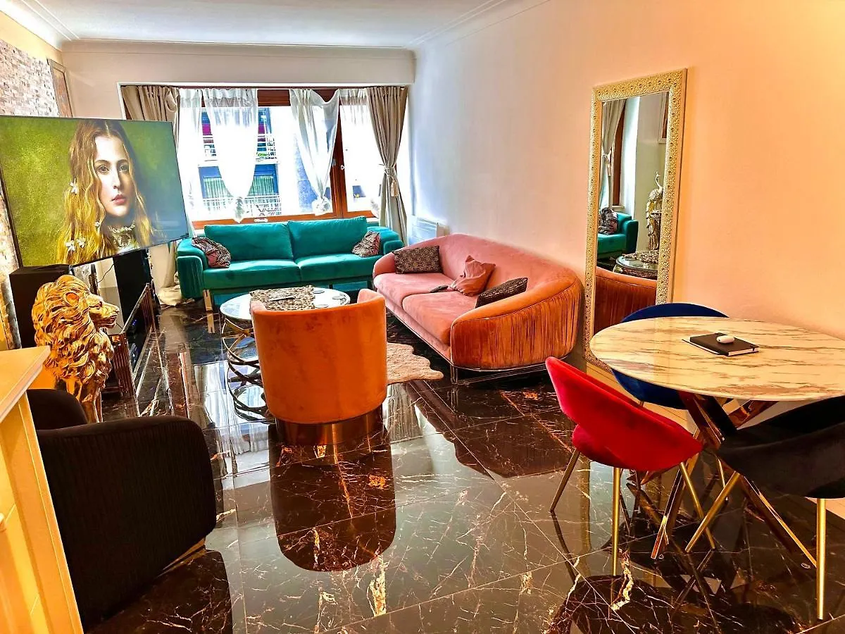 Luxury Design Apartment オステンド